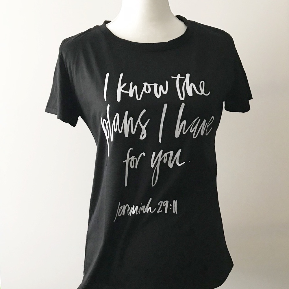 Inspirational Black Graphic Tee - Picture 3 of 4